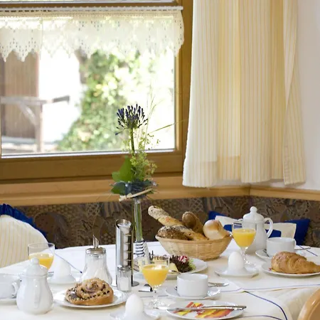 & Landgasthaus Pfeifertal Hotel