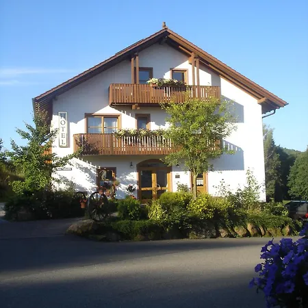 & Landgasthaus Pfeifertal Hotel Eulenbis