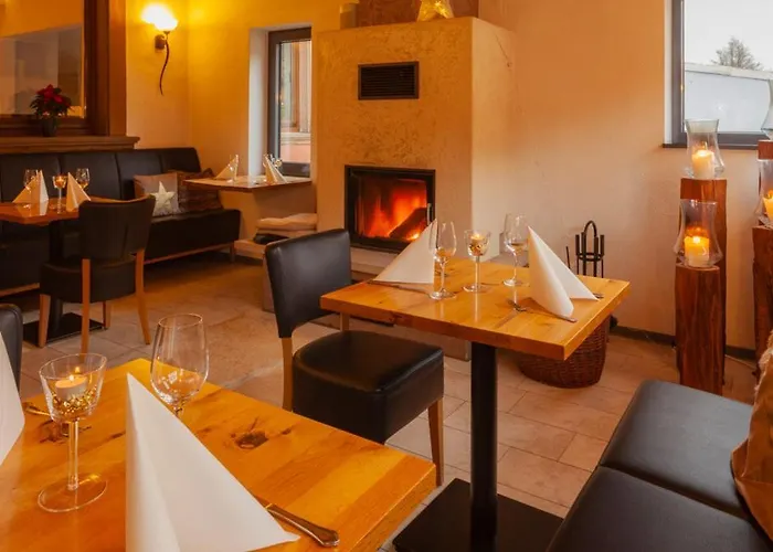 & Landgasthaus Pfeifertal *